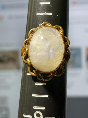 Vintage Mid-Century Moonstone Copper Ring Size 7.5 in Good Preowned Condition.