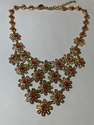 Vintage Gold-tone Dangling Necklace 15-17" Adjustable in Very Good Preowned Condition as Pic'd.