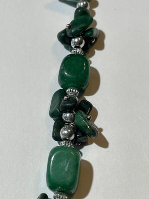 Vintage Preowned Jade/Jadeite Bead Necklace 20-22" Adjustable in Good Condition as Pic'd.
