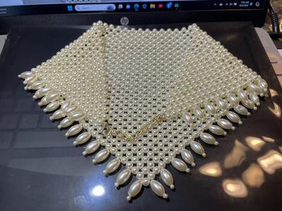 Vintage Faux Pearl Bib Collar Necklace 16-18" Adjustable in VG Preowned Condition.