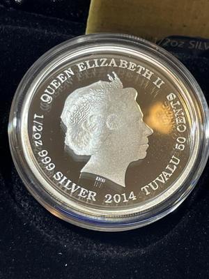 Australian MOTHER'S LOVE BEAR 2014 Proof Colorized 1/2 Ounce .999 Fine Silver Coin Limited to 10,000 as Pictured.