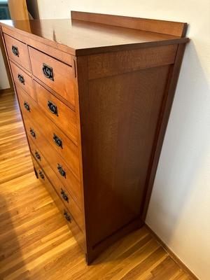 WALTER OF WABASH 8 DRAWER CHEST
