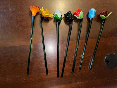 7 GLASS FLOWERS