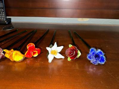 8 GLASS FLOWERS