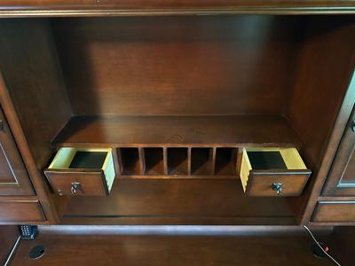 L SHAPED COMPUTER DESK WITH HUTCH PLUS CHAIR AND OFFICE SUPPLIES