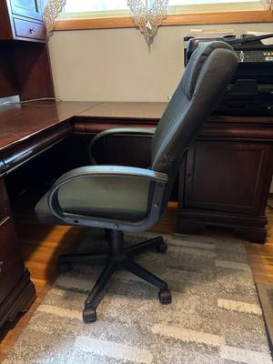 L SHAPED COMPUTER DESK WITH HUTCH PLUS CHAIR AND OFFICE SUPPLIES