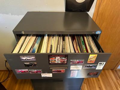 4 DRAWER LATERAL FILING CABINET