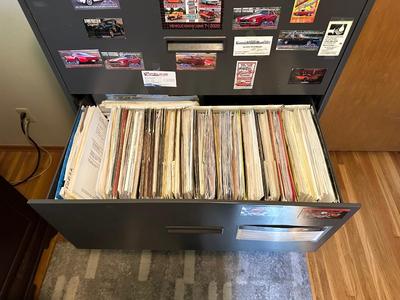 4 DRAWER LATERAL FILING CABINET