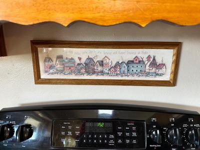 KNICK KNACKS AND WALL DECOR