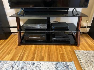 3 TIER MEDIA STAND