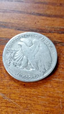 LOT 60 - 1929-S WALKING LIBERTY HALF DOLLAR