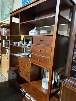 Double sided Etagere