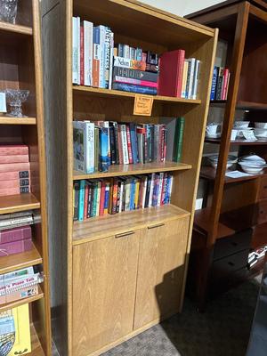 Storage bookshelf