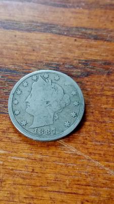 LOT 68 - 1887 LIBERTY HEAD NICKEL