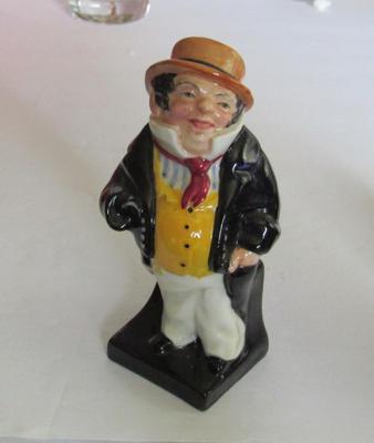 Vintage Royal Doulton Small Figurine, Capt Cuttle