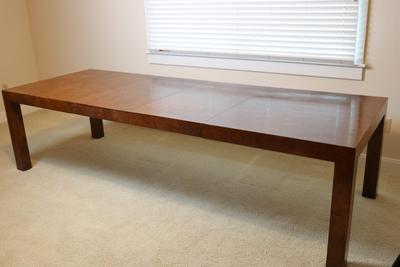 Mid Century Solid Burlwood Expanding Dining Table with 2 Leaves