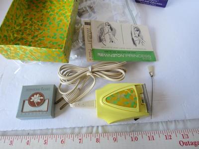 Lot of Ladies Care Items, Vintage Working Remington Princess Shaver