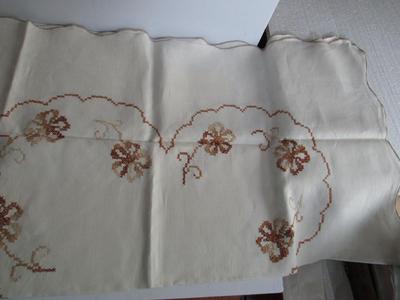 Matching Set Older Handmade Tablecloth and 4 Napkins Set