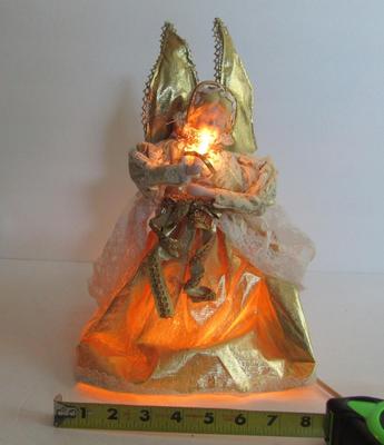 Angel Lighted and Animated Christmas Tree Topper, Works