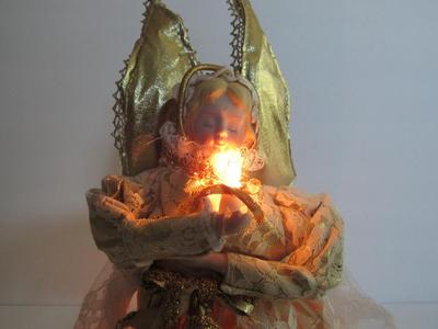 Angel Lighted and Animated Christmas Tree Topper, Works