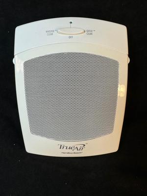 Lot 47. Hamilton Beach True Air Lot