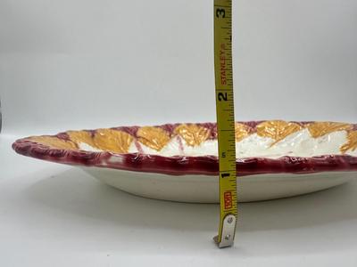 Antique MAJOLICA Begonia Leaf Oval Platter