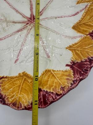 Antique MAJOLICA Begonia Leaf Oval Platter