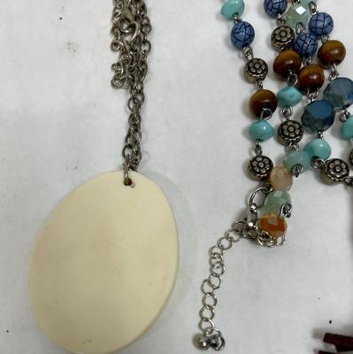 Fashion jewelry - 2 Necklaces - Peacock pendant , suede tassle
