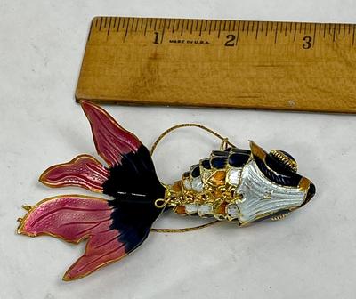 4 pc lot - fish dangler and butterfly pins
