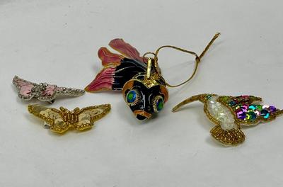 4 pc lot - fish dangler and butterfly pins
