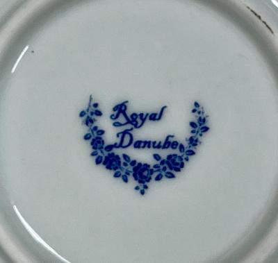 Vintage Royal Danube Garden Butterfly Porcelain Cookie/Coffee Canister Gold Trim