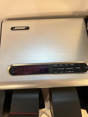 Lot 87. Bose Lifestyle Model 5 Music Center and 5 Speakers