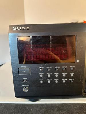 Lot 90. Sony MegaStorage 300 CD player