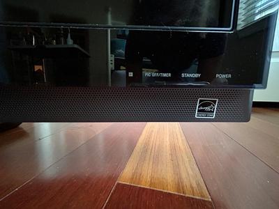 Lot 95. Sony Bravia TV 52" LCD