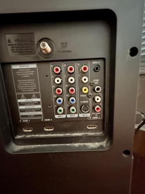 Lot 96. Philips TV 52" LCD