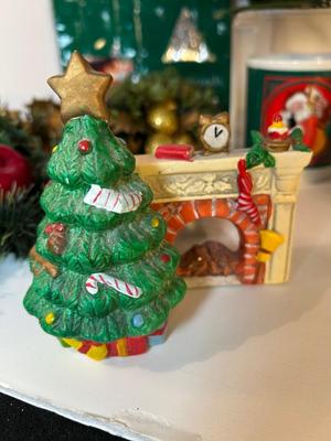 Lot 104. Christmas Assortment