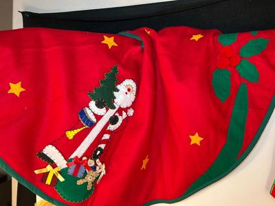 Lot 106. Chirstmas Assortment