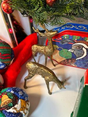 Lot 106. Chirstmas Assortment