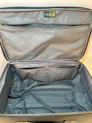 Lot 127. Eminent Suitcase