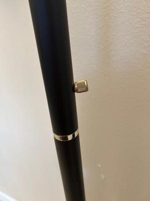 Lot 140. Floor Lamp