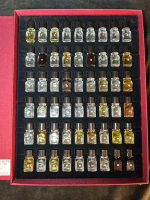 Lot 141. Le Nez du Vin by Jean Lenoir Wine Aroma Kit