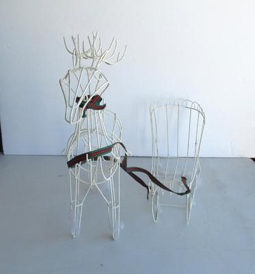 Nice Larger Size Deer and Sleigh Display
