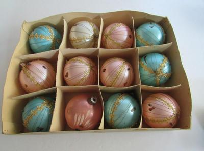 Dozen Unusual Wire Wrapped Plastic Shiny Brite Christmas Ornaments