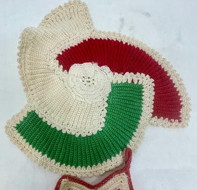Pair of Vintage Doilies