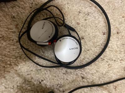 JBL FLIP WIRELESS BLUETOOTH SPEAKER, SONY HEADPHONES & ROAV SMART CHARGE FM BT TRANSMITTER, SONY BEHIND THE NECK HEADPHONES & MORE!