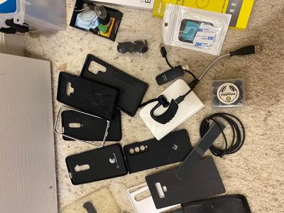 BLUE PARROT M300-XT BLUETOOTH, WESTERN DIGITAL 250GB EXTERNAL HARD DRIVE A TON OF ANDROID PHONE CASES/SCREENSAVERS & MORE