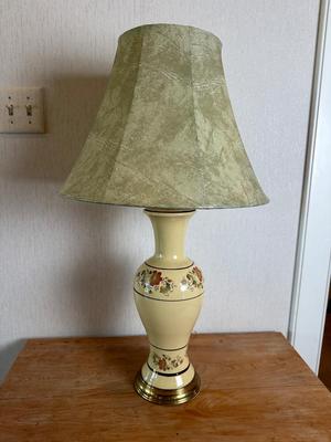 Vintage Floral Lamp