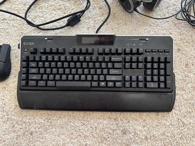 GAMING KEYBOARD, MOUSE AND KEYBOARD