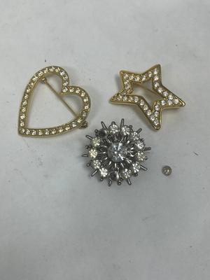 Lot of 3 brooch Pins
