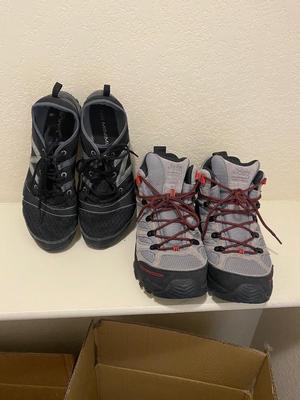 MERRELL JEEP HIKING BOOTS AND NEW BALANCE MINIMUS TRAIL RUNNING SHOES